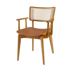 Cadeira Caiena Com Braço Em Madeira Maciça E Palhinha - Freijó/Courino Caramelo