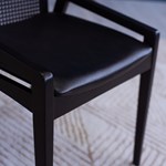 Cadeira Logan Em Madeira Maciça E Palhinha - Preto/Courino Preto