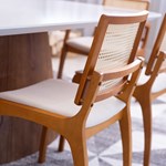Cadeira Teerã Em Madeira Maciça E Palhinha - Freijó/Bege