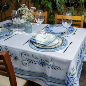 Conjunto Mesa Posta Com Toalha Quadrada Floral Azul
