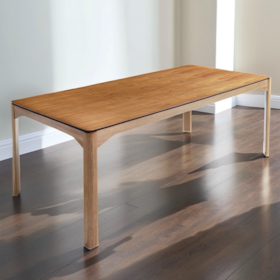 Mesa de Jantar Kreuzberg em Madeira Maciça