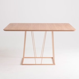 Mesa De Jantar Quadrada Providence Com Tampo Laminado 140cm